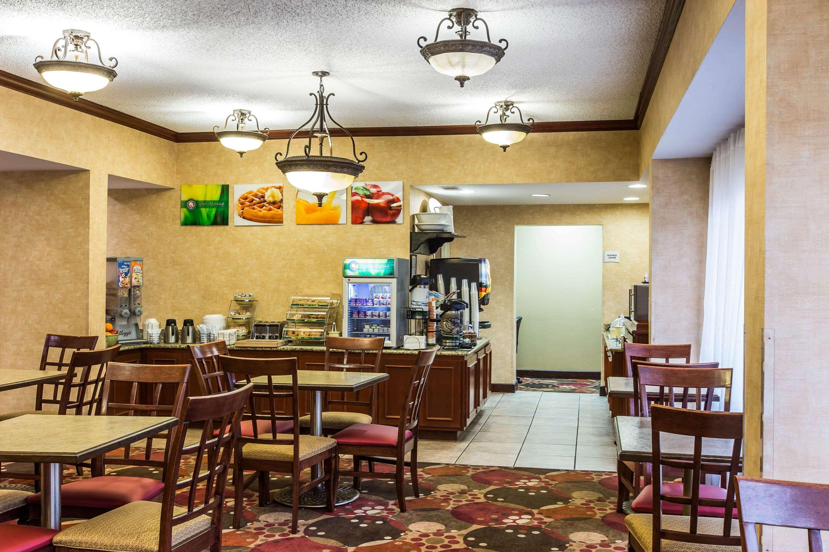Quality Inn Олбани Экстерьер фото